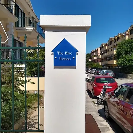 The Bluehouse - Spacious Floor Flat With Parking, By Mon Repos דירה Corfu (city)